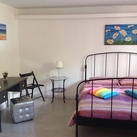 Bed & Breakfast La Volpe E L'Uva Santa Marinella Eksteriør billede